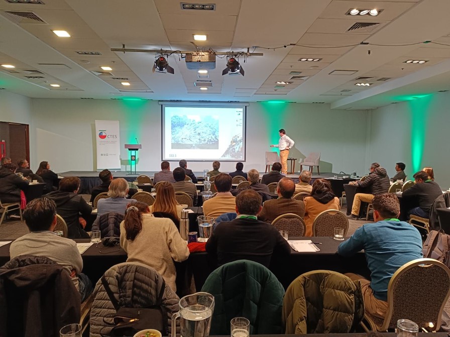 Expertos nacionales se reunieron en “Summit Exploración Geológica y Geotécnica en Obras Subterráneas” organizado por CTES-Chile